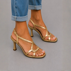 Soleil™ | Sandalias doradas, encanto veraniego 3