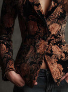 Camila | Blazer Sastre Floral Negro y Bronce 5