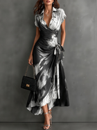 Carlotta | Vestido Cruzado Midi Estampado Abstracto Blanco y Negro 1