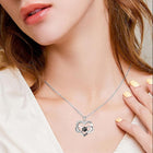 Collar Corazón Infini y Huella en Plata de ley 925 con Zirconia 5