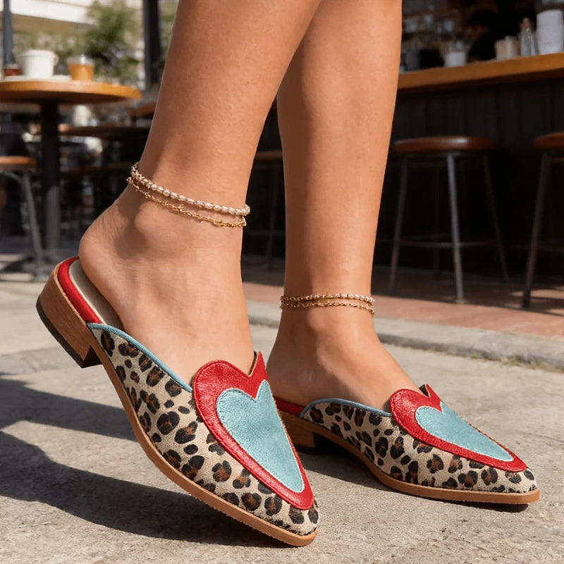 Perla Mules Destalonados con Estampado de Leopardo
