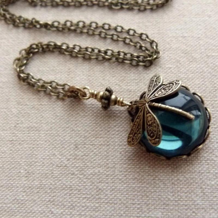 Collar de libélula vintage