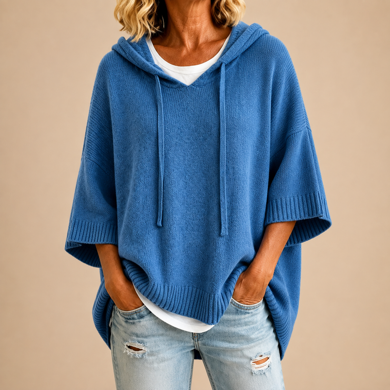 Poncho de Punto con Capucha en Azul