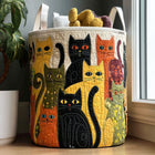 Cesto acolchado con gatitos acurrucados 1