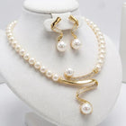 Almudena - Set de Collar y Pendientes con Perlas Naturales 2
