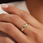 Adriana - Anillo Dorado 1