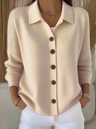 Josefina | Chaqueta de Punto con Cuello y Botones 4