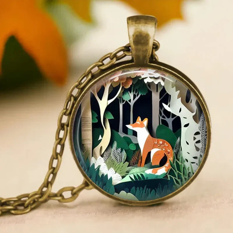 Collar Colgante en verre con animal esprit de la forêt