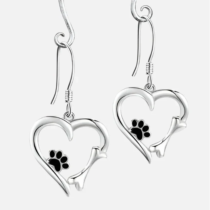 Aretes Colgantees en Plata con motif Corazón y Huella