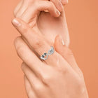 Anillo de huella en zirconia con diseño de corazón e infinito 4