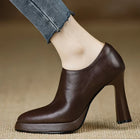 Celeste | Zapatos de Tacón con Punta Fina y Tacón Ancho 3