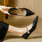 Salomé | Zapatos de Tacón con Tira de Perlas 2