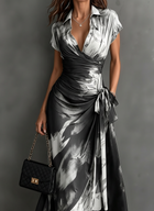Carlotta | Vestido Cruzado Midi Estampado Abstracto Blanco y Negro 4