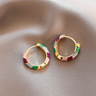 Purificación - Pendientes Elegantes con Esmalte Dorado 1