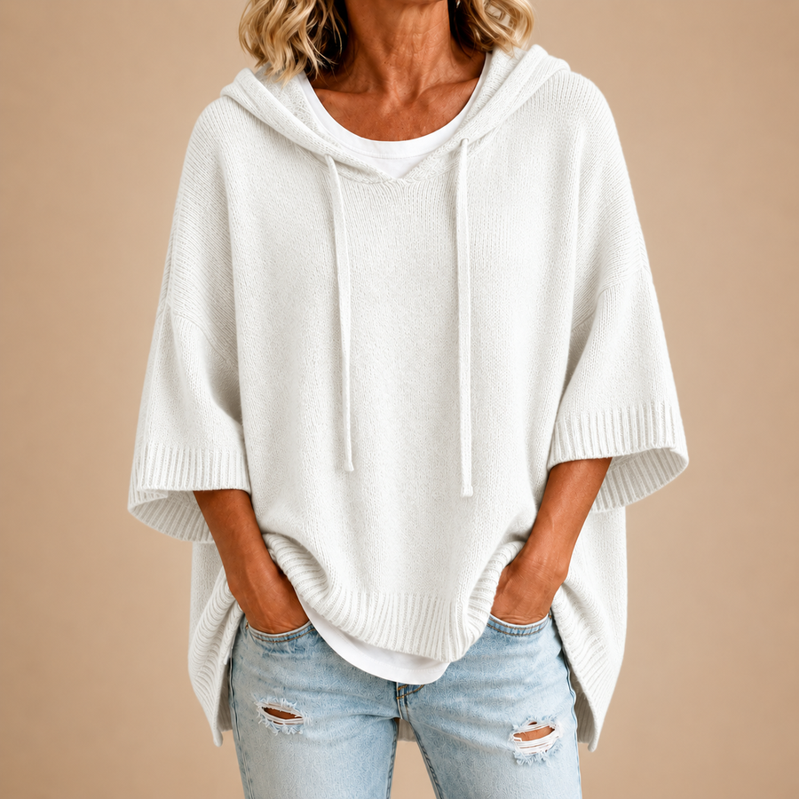 Poncho de Punto con Capucha en Blanco