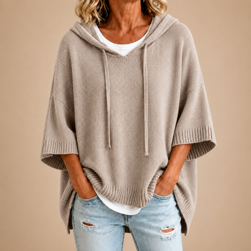 Poncho de Punto con Capucha en Topo