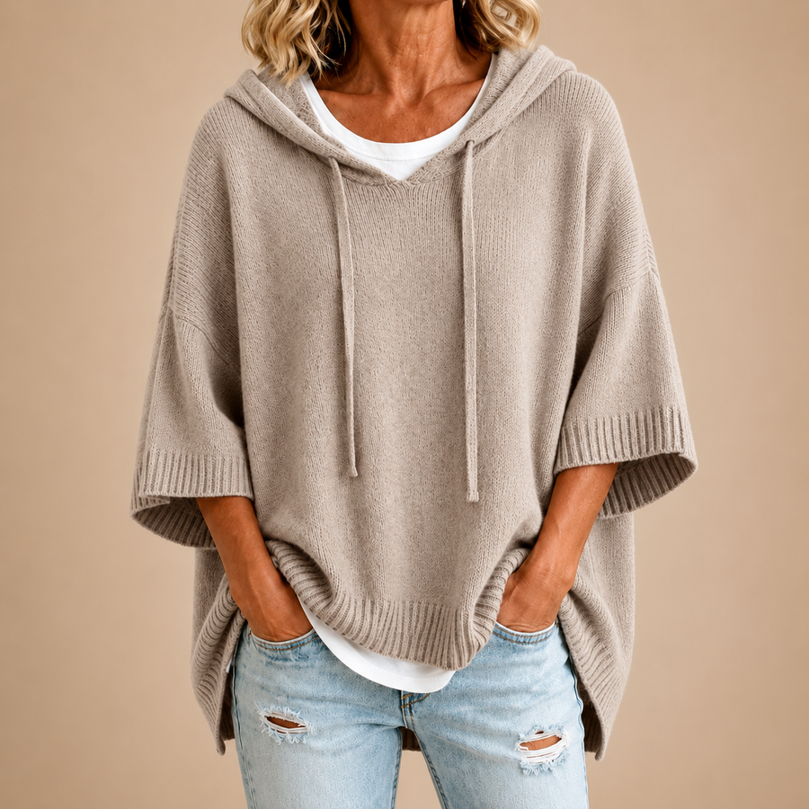 Poncho de Punto con Capucha en Topo