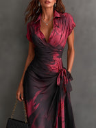 Beatrice | Vestido Cruzado Midi Estampado Abstracto Vino Tinto 2