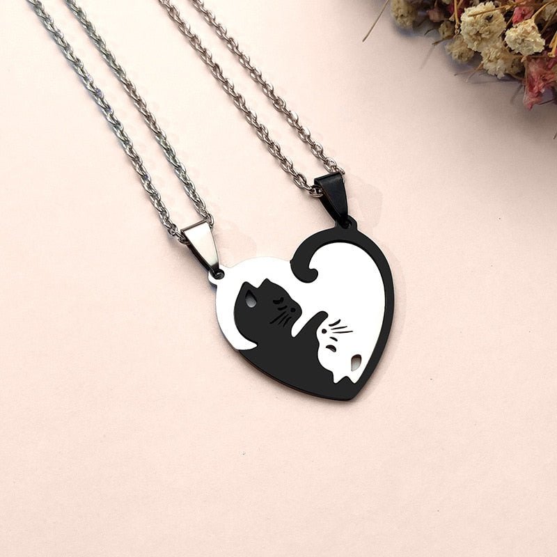 Collar amour Gato Negro y Blanco Ying y Yang